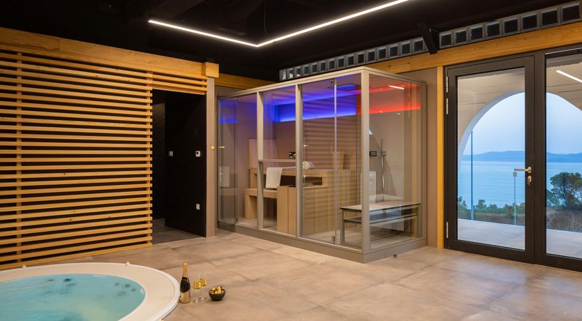 Photo of The Moon & the Love