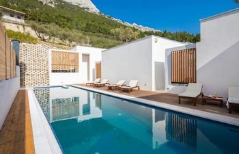 The Moon & the Love Holiday Home