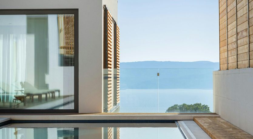 Photo of The Moon & the Love