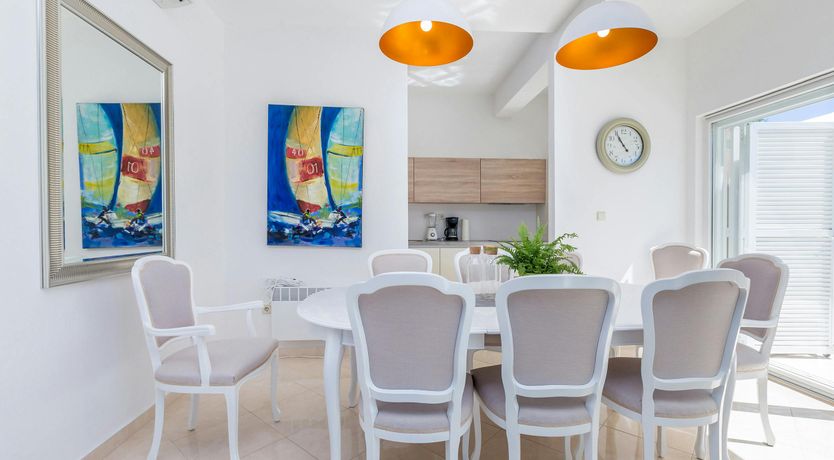 Photo of A Sea of Glass