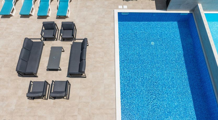 Photo of A Sea of Glass