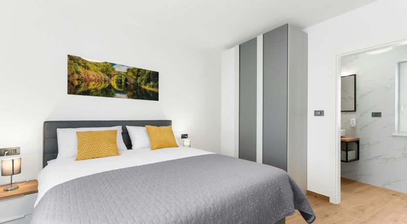 Photo of Over the Beams