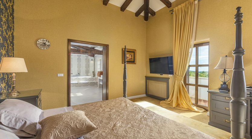 Photo of Picture in a Bottle