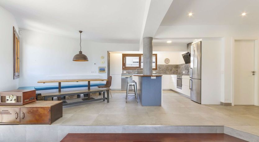 Photo of Terracotta Earth