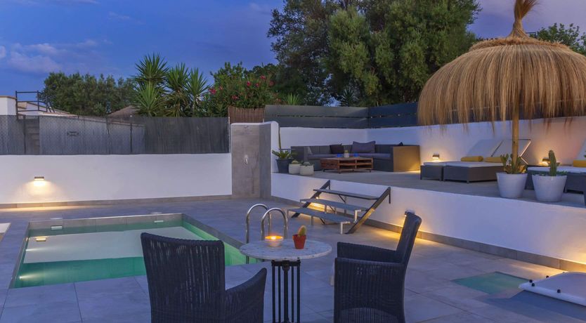 Photo of Terracotta Earth