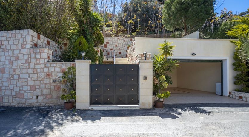 Photo of The Crystal Melody