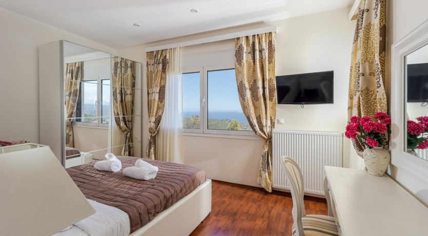 Photo of The Crystal Melody