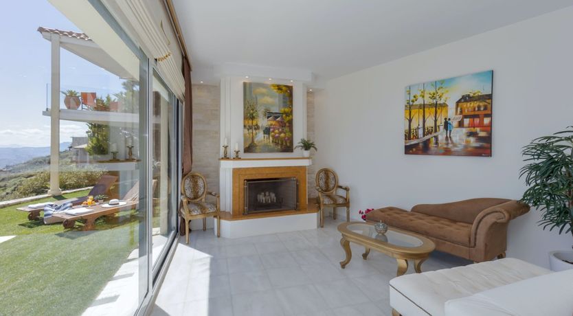 Photo of The Crystal Melody