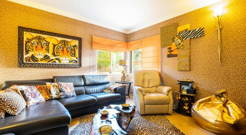 Photo of The Sun-Kissed Pearl