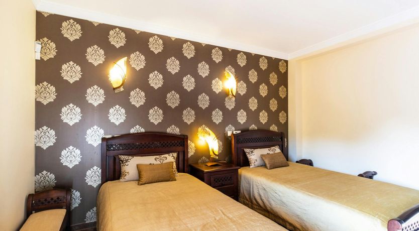 Photo of The Sun-Kissed Pearl