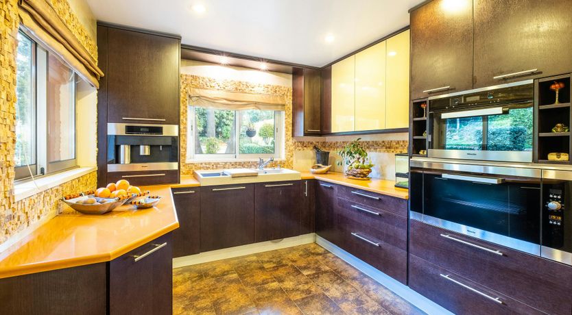 Photo of The Sun-Kissed Pearl