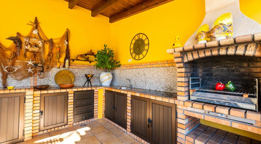 Photo of The Sun-Kissed Pearl