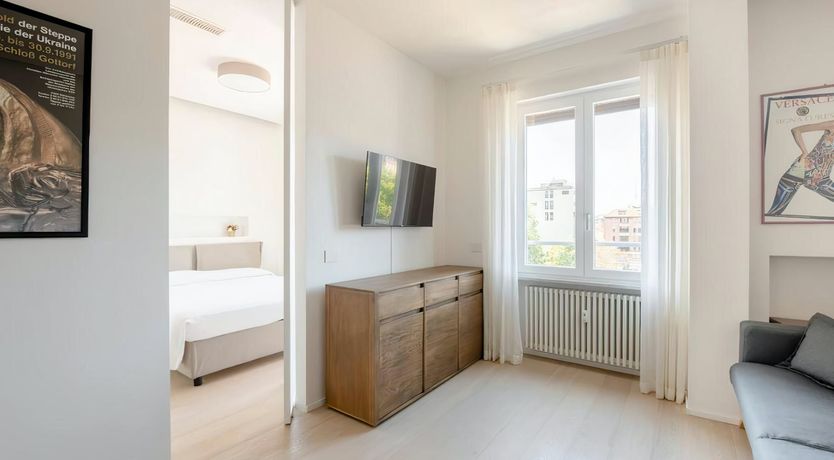 Photo of Olive & Cream