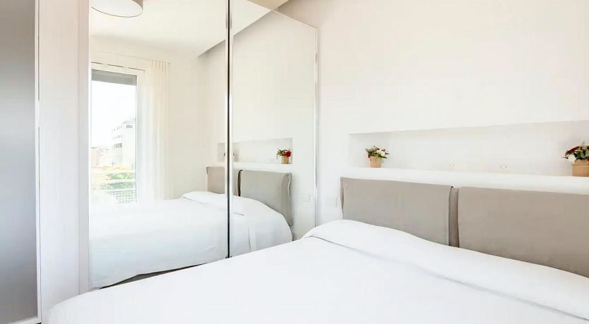 Photo of Olive & Cream