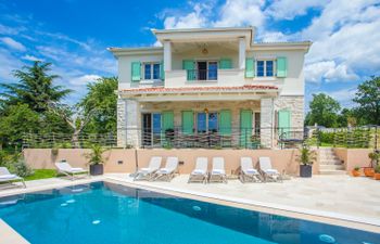 A Million Dreams Holiday Home