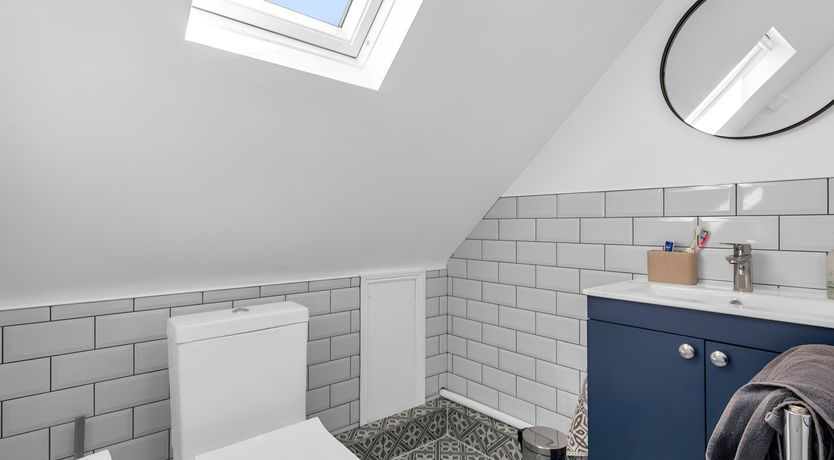 Photo of Love & Lilies