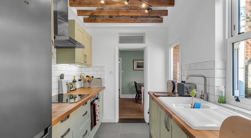 Photo of Love & Lilies