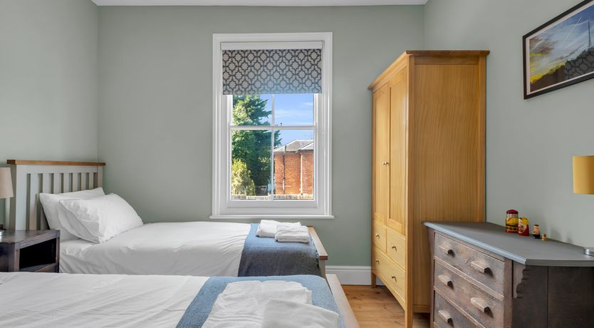 Photo of Love & Lilies