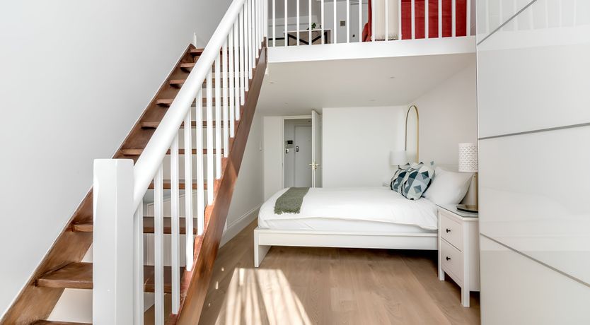 Photo of Queen Elizabeth II