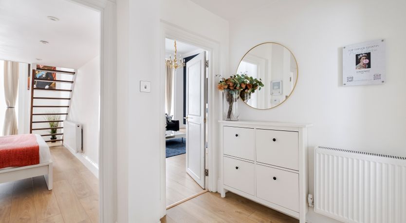 Photo of Queen Elizabeth II