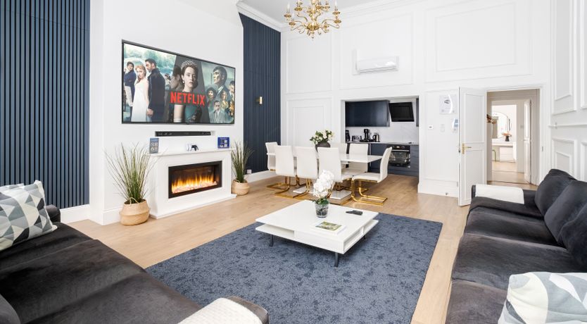 Photo of Queen Elizabeth II