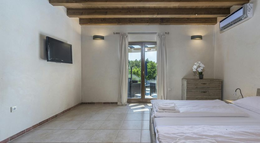 Photo of Summer's Taste