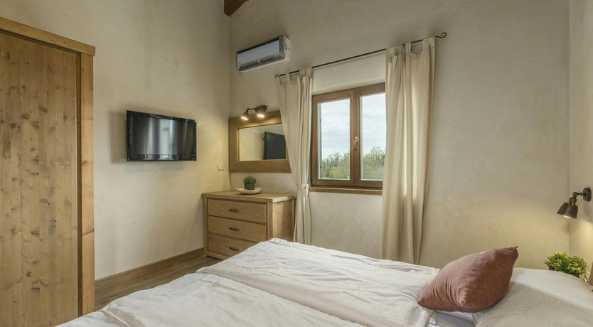 Photo of Summer's Taste