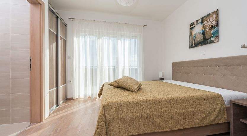 Photo of Starlight Hills