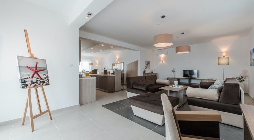 Photo of Starlight Hills