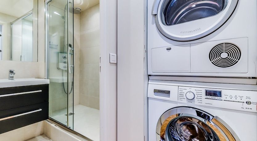 Photo of Parquet & Leather