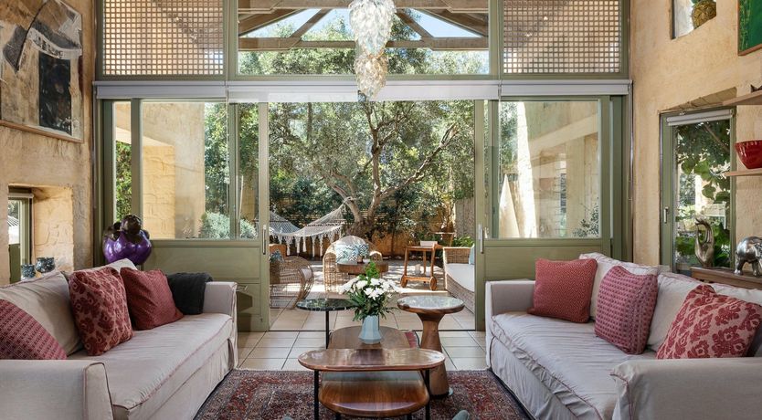 Photo of Grecian White