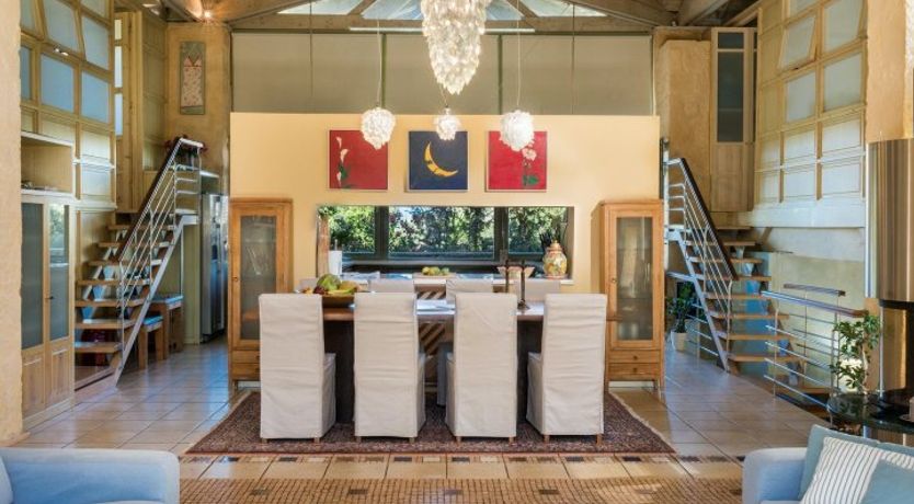 Photo of Grecian White