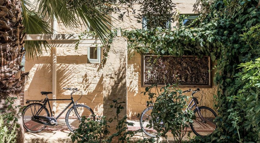 Photo of Grecian White