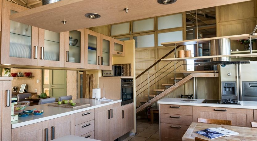 Photo of Grecian White