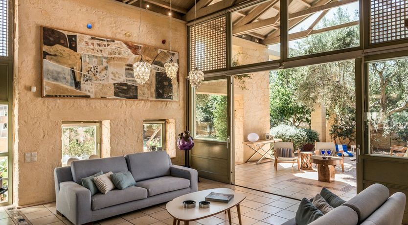 Photo of Grecian White