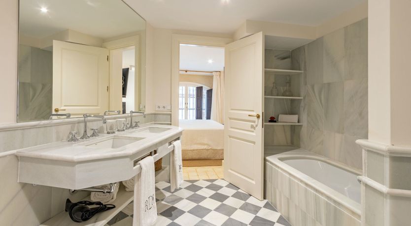 Photo of Seville in the Summer