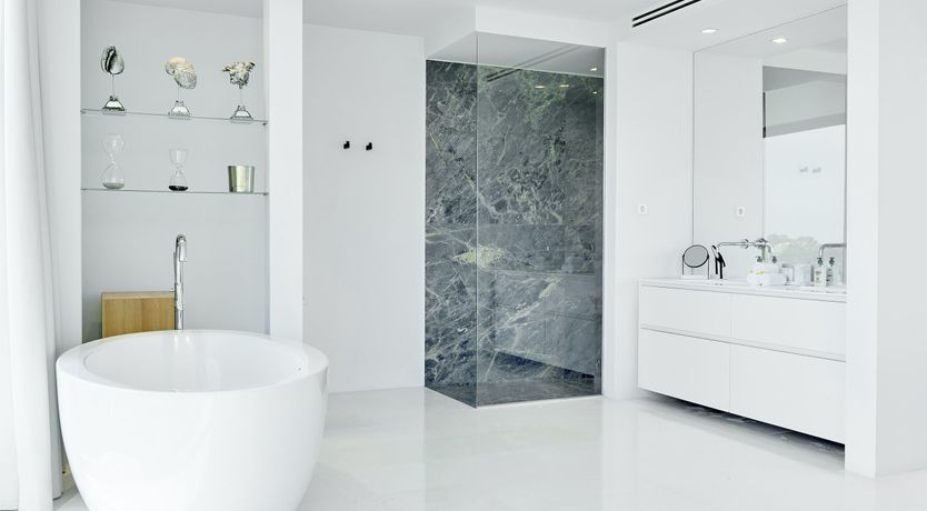 Photo of Pearly White