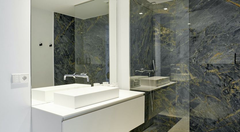 Photo of Pearly White