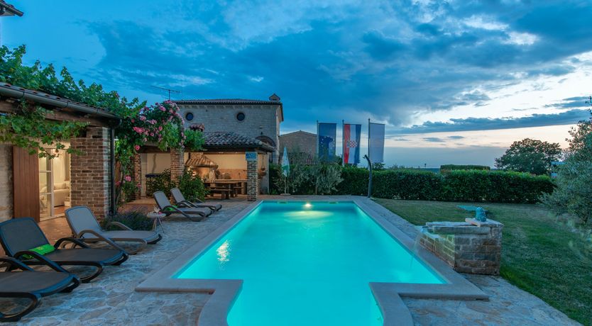 Photo of Sunshine Shimmer