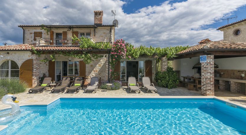 Photo of Sunshine Shimmer