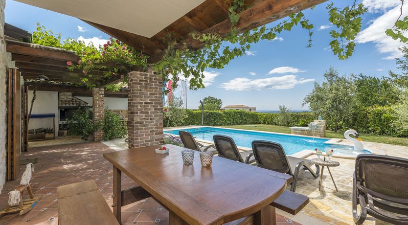 Photo of Sunshine Shimmer