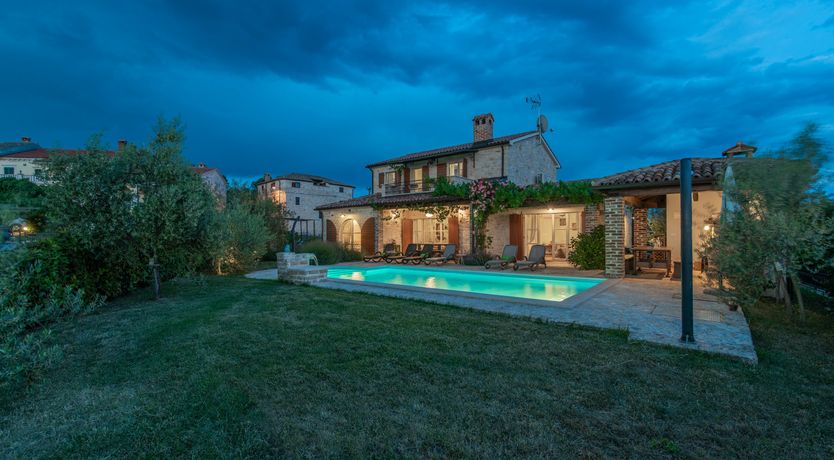 Photo of Sunshine Shimmer