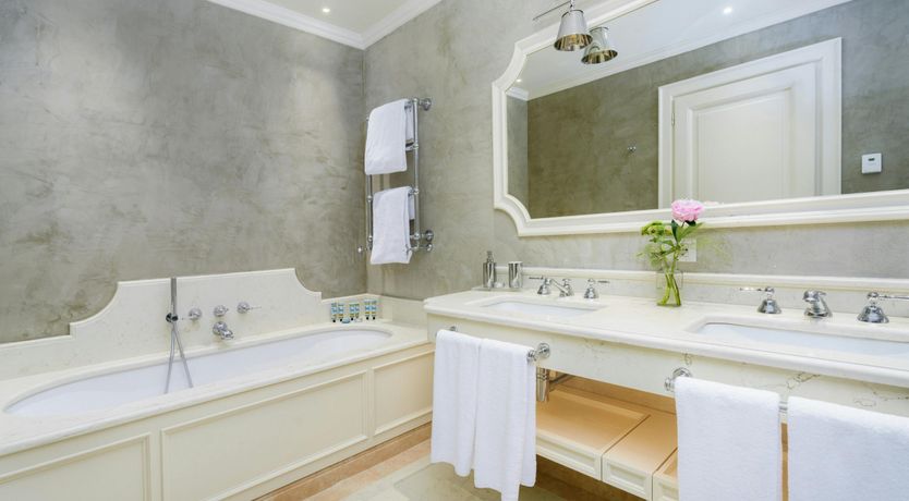 Photo of The Florentine Muse