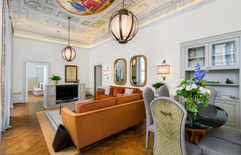 The Florentine Muse Apartment