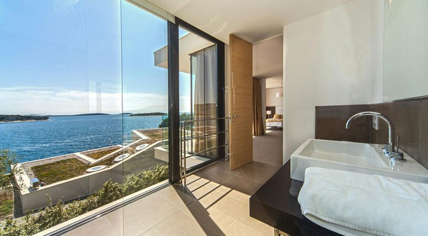 Photo of Starlight Castle