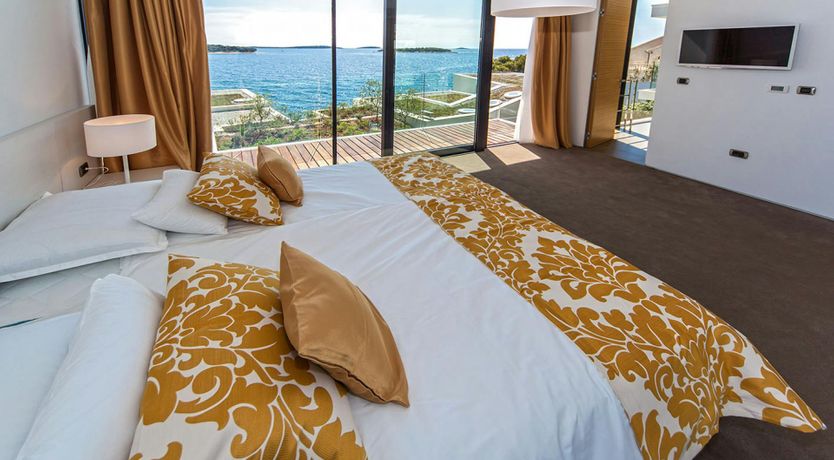 Photo of Starlight Castle