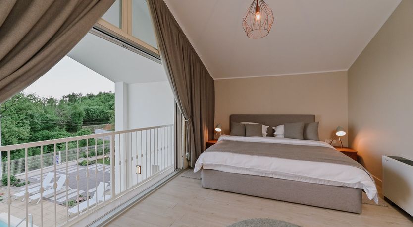 Photo of The Coast Line