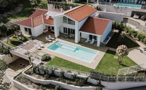 Photo of The Coast Line