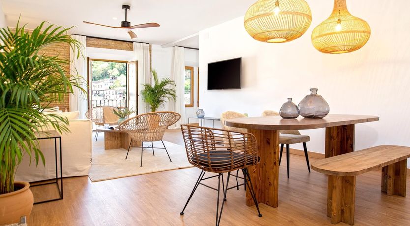 Photo of To Alhambra