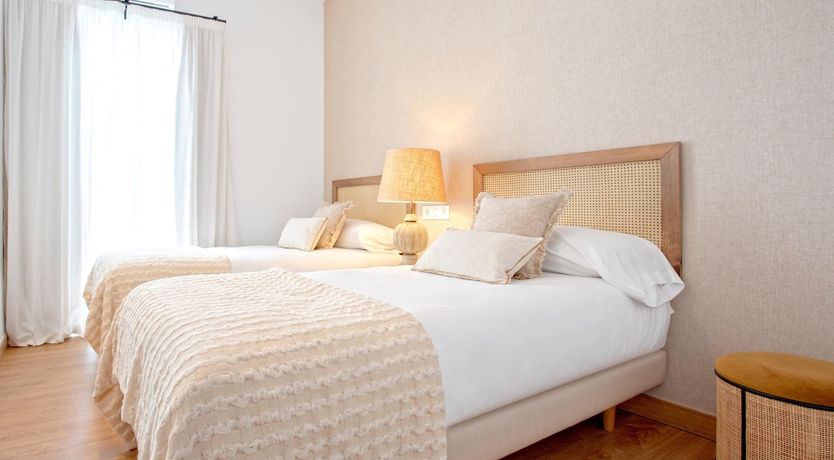 Photo of To Alhambra